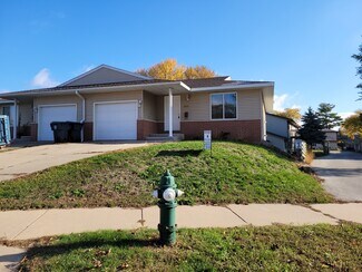 2655 15th St S, La Crosse, WI 54601