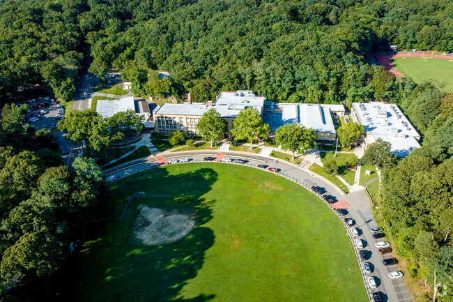 Bright futures continue at Earl L. Vandermeulen High School.