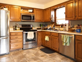 121 Edith St, State College, PA 16803