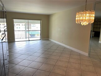 17530 NW 68th Ave Unit Condo, Hialeah, FL 33015