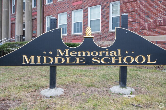 Waveland Students attend Hull Memorial Middle School for grades 6-8th.
