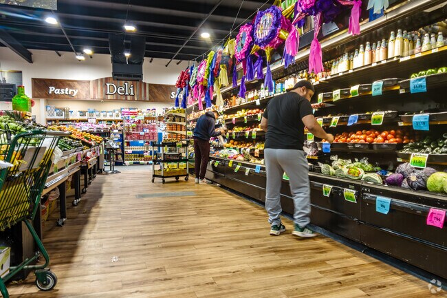 Everman Supermarket offers the finest produce in town.