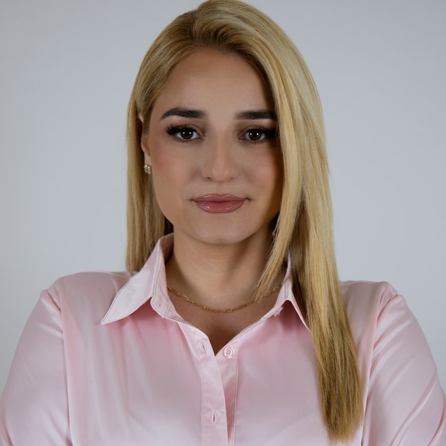 Agent Photo