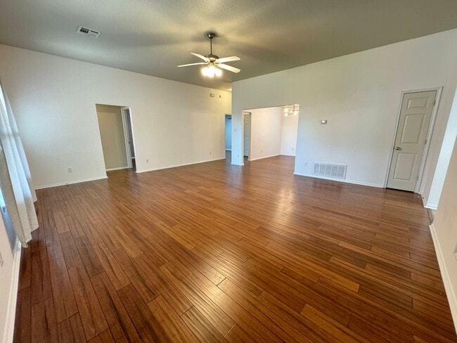 408 Viola Dr, Killeen, TX 76542 - photo 3