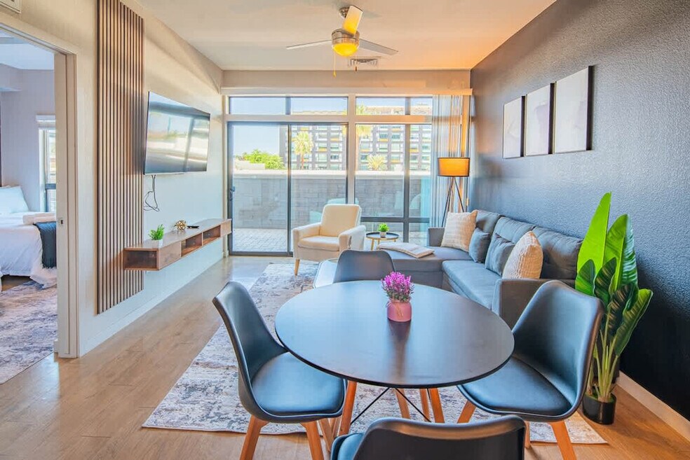 1016 N 3rd St unit ID1263065P, Phoenix, AZ 85004 - photo 1