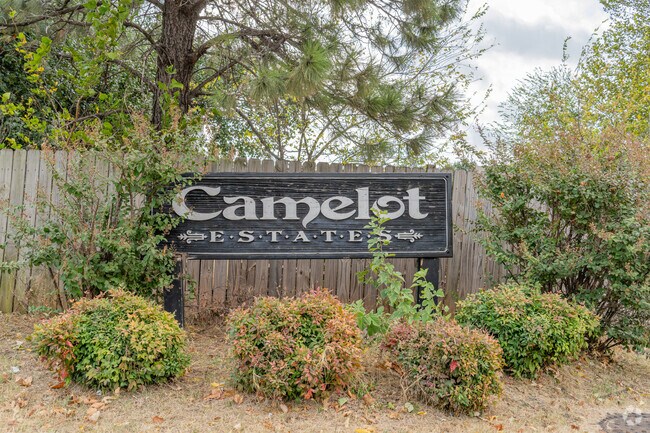 Camelot Bel-Aire is a well-established neighborhood enjoying a resurgence near Chisholm Creek.