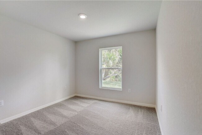 1767 E Price Blvd unit 36921760, North Port, FL 34288 - photo 7