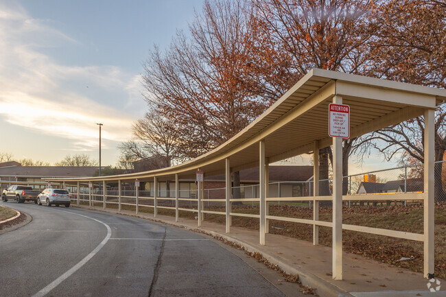 Kids are challenged to excel at Jenks East Elementary.