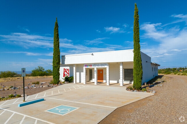 Celebrate creativity and innovation at Oracle Center for the Arts in Arizona.