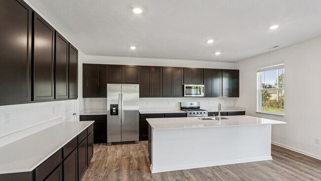 201 Ames Dr, Whiteland, IN 46184 - photo 4