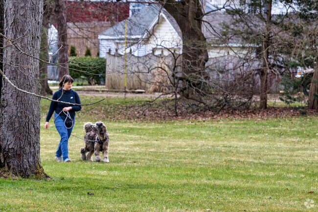 A portion of Quentin Park runs through Moores River Drive.