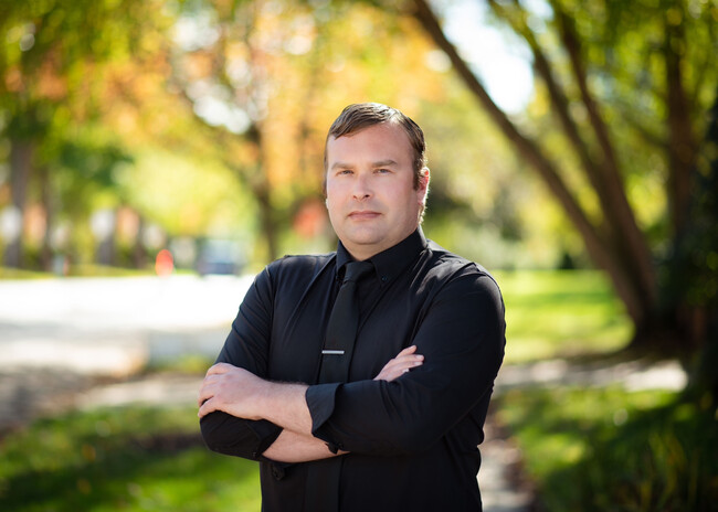 Agent Photo