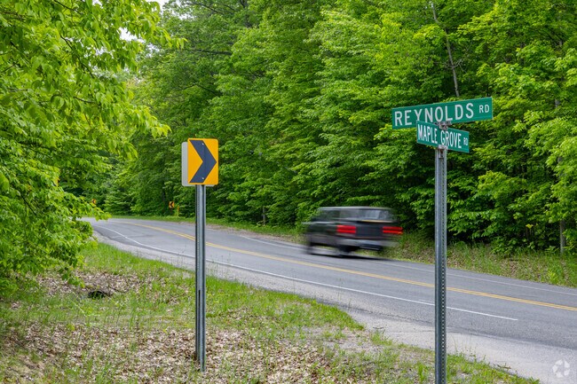Reynolds Road and the neighborhood namesake Maple Grove Road border the area's south side.