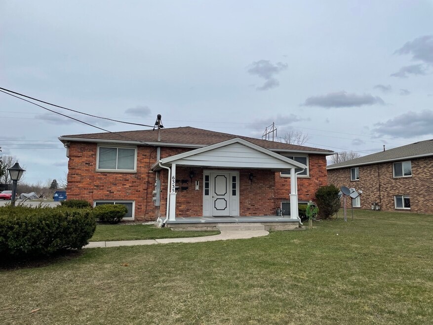 6335 Robinson Rd unit N.A., Lockport, NY 14094 - photo 1