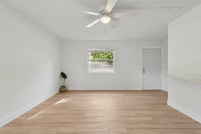 Haven on Canal Apartments, New Smyrna Beach, FL 32168 - photo 6