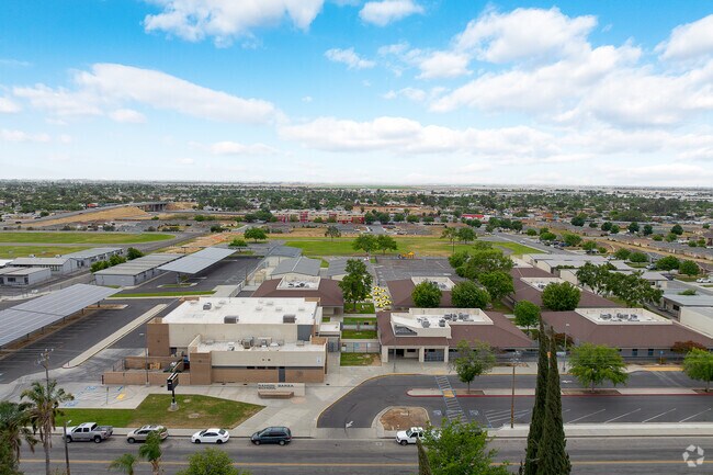 Your kids will enjoy learning in the inspiring atmosphere of Ramon Garza Elementary.