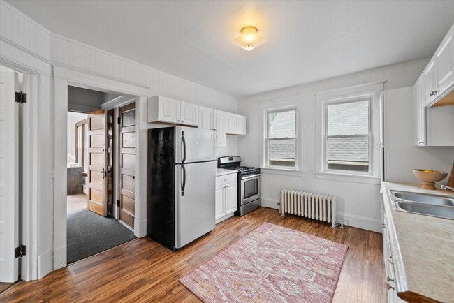 2856 N Frederick Ave unit 2858, Milwaukee, WI 53211 - photo 6