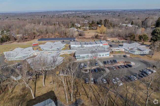 Lake Street School in North Vernon, CT.