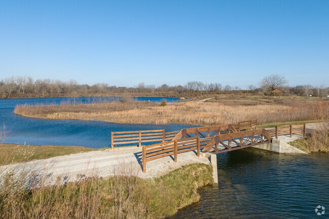 Prairie Oaks Metro Park is a 2291-acre park with multiple lakes, grasslands and prairies.