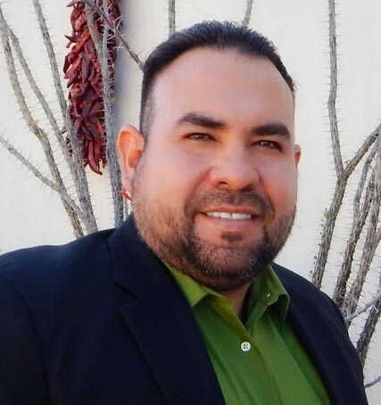 Adrian Flores