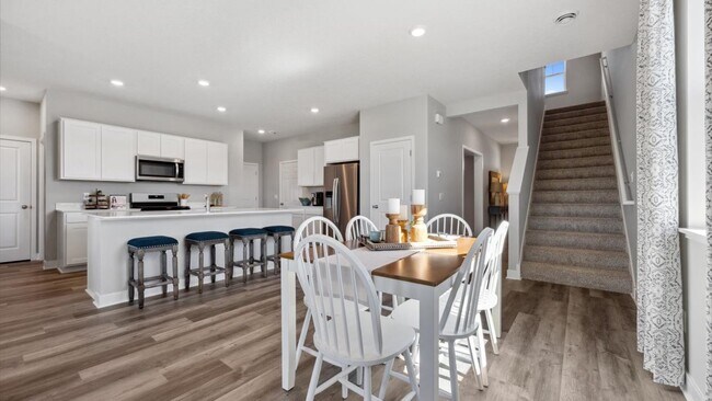 23548 Ashbury Pkwy unit 36208075, Rogers, MN 55374 - photo 2