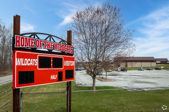 After eighth grade, Branchville students attend High Point Regional High School, which offers a variety of extracurricular activities, including newspaper, mock trial, and science research clubs.