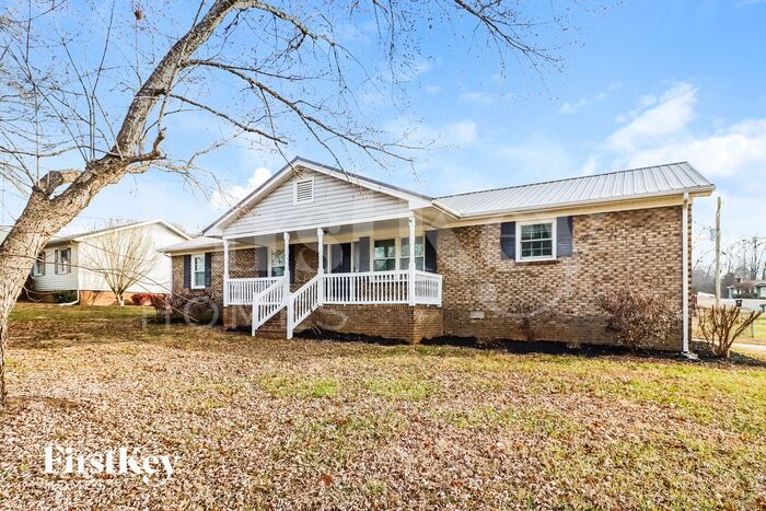 4842 Greenwood Dr, Gastonia, NC 28052 - photo 1