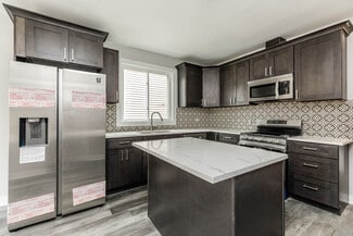 2200 N Kenneth Ave Unit 1, Chicago, IL 60639