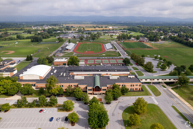 Carlisle Area High School was home to 1,533 students in 2022.