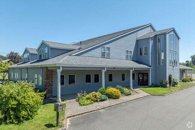 Spring Mountain Christian Academy is a private school serving grades K-12 in Sunnyside.