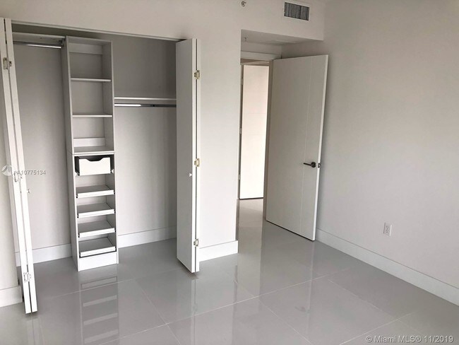 Brickell Ten unit 1810, Miami, FL 33130 - photo 6