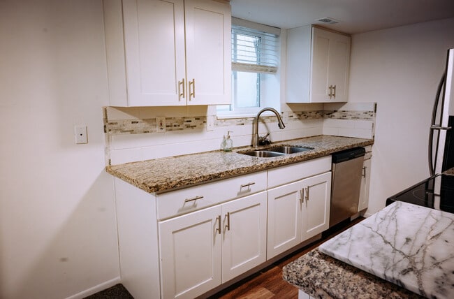 155 W Wentworth Ave unit A, South Salt Lake, UT 84115 - photo 6