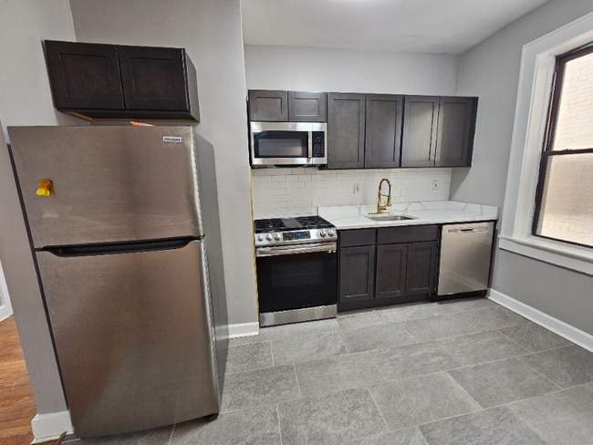 350 Elmora Ave unit F, Elizabeth, NJ 07208 - photo 4