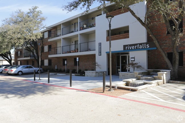 Waterford at Bellmar, Dallas, TX 75230 - photo 3