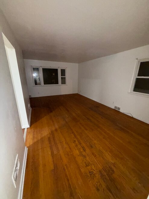 3210 N 40th St unit 3210, Milwaukee, WI 53216 - photo 1