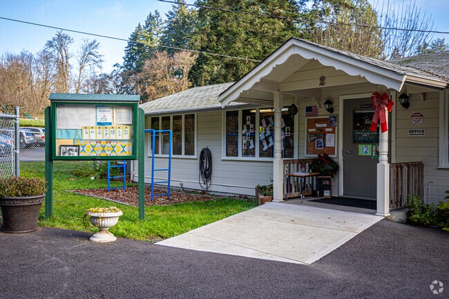 Spring Valley Montessori School