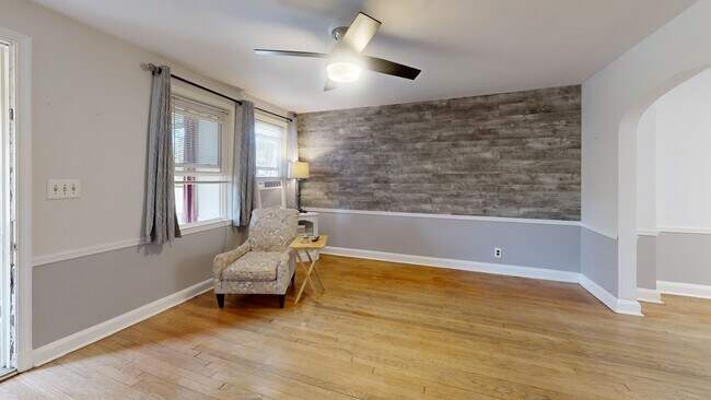 1152 Elm Rd, Halethorpe, MD 21227 - photo 2