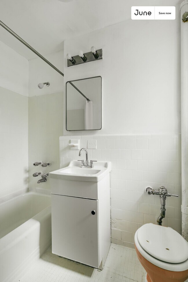 20 A Ave unit 5L, New York, NY 10009 - photo 4