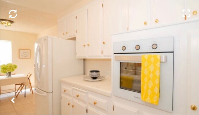 8710 Delgany Ave unit 15, Playa Del Rey, CA 90293 - photo 2