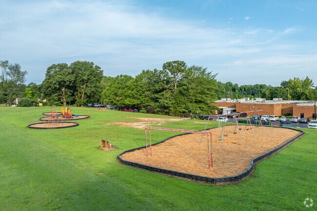 Lyman Hall is a public elementary school located in Gainesville.