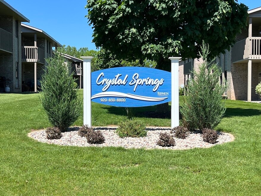 Crystal Springs Apartments, Appleton, WI 54913 - photo 1