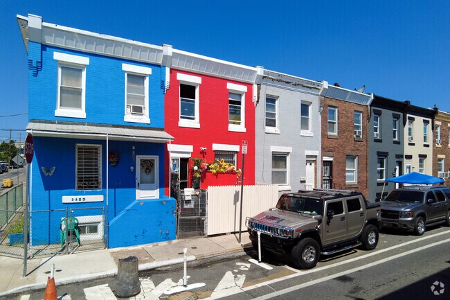 Some of the homeowners in the Fairhill neighborhood painted their brick homes in bright colors.