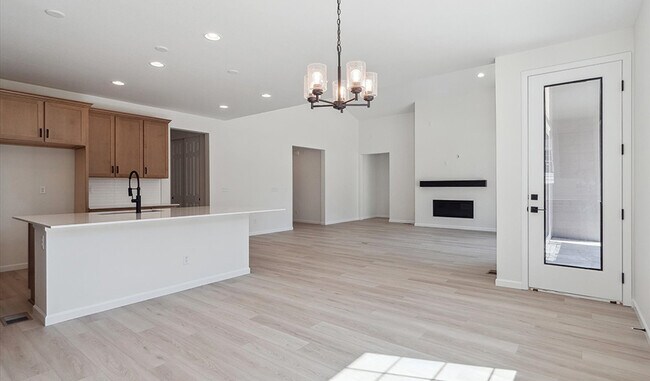 4729 Twelve Oaks Way, Castle Rock, CO 80104 - photo 7