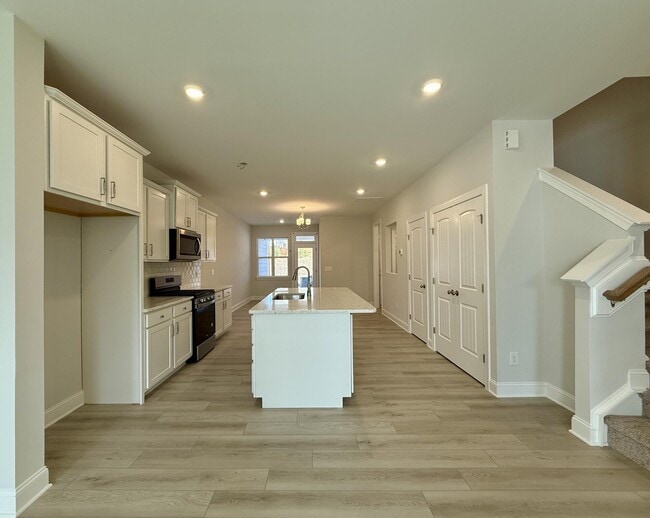 492 Traditions Grande Blvd, Wake Forest, NC 27587 - photo 2