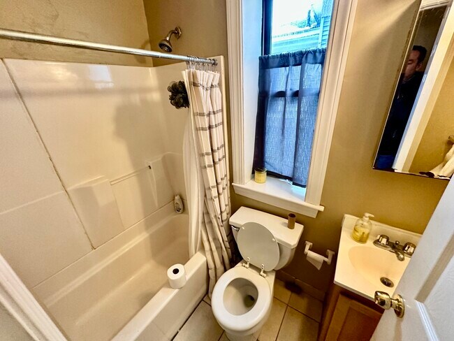 17 Highgate St unit 6, Allston, MA 02134 - photo 6