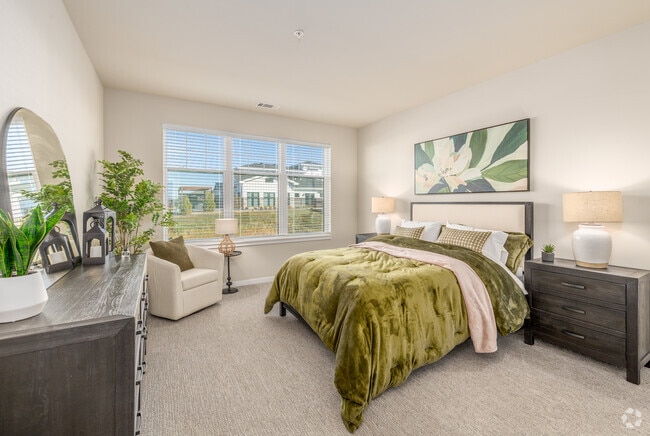 Seasons at Elgin, Elgin, IL 60124 - photo 3