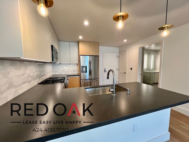 1001 N Fairfax Ave unit 304, West Hollywood, CA 90046 - photo 4