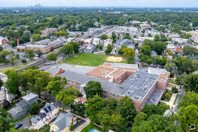 Central Elementary School shares a building with the middle school.