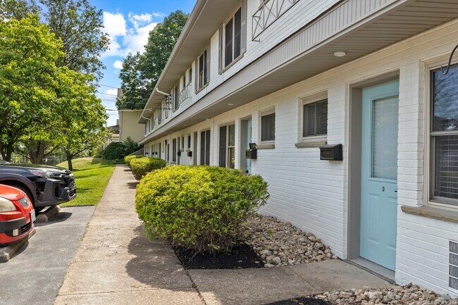 The Flats at Wasson Way II, Cincinnati, OH 45208 - photo 2