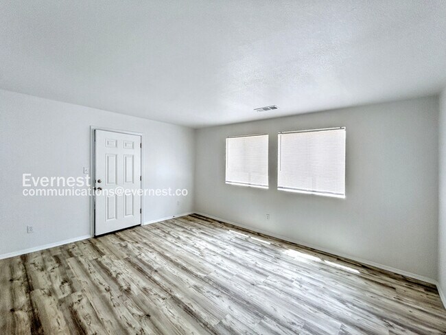 1120 Yuma St unit A, Colorado Springs, CO 80909 - photo 6